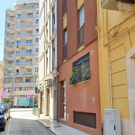 La Terrazza Tra I Tetti Studio - Bari Centro Daire Dış mekan fotoğraf
