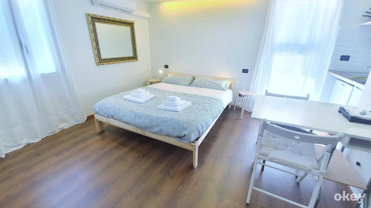 La Terrazza Tra I Tetti Studio - Bari Centro Daire Dış mekan fotoğraf